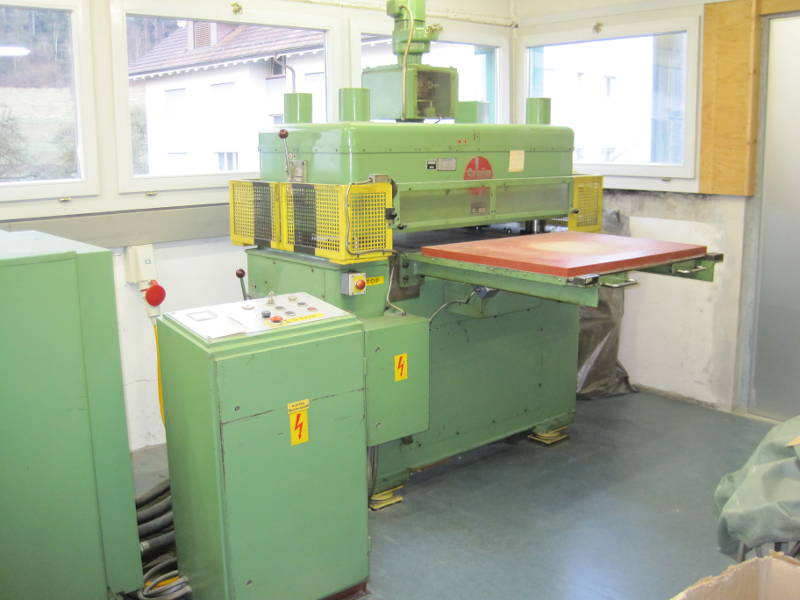 Stanzmaschine Typ 2050